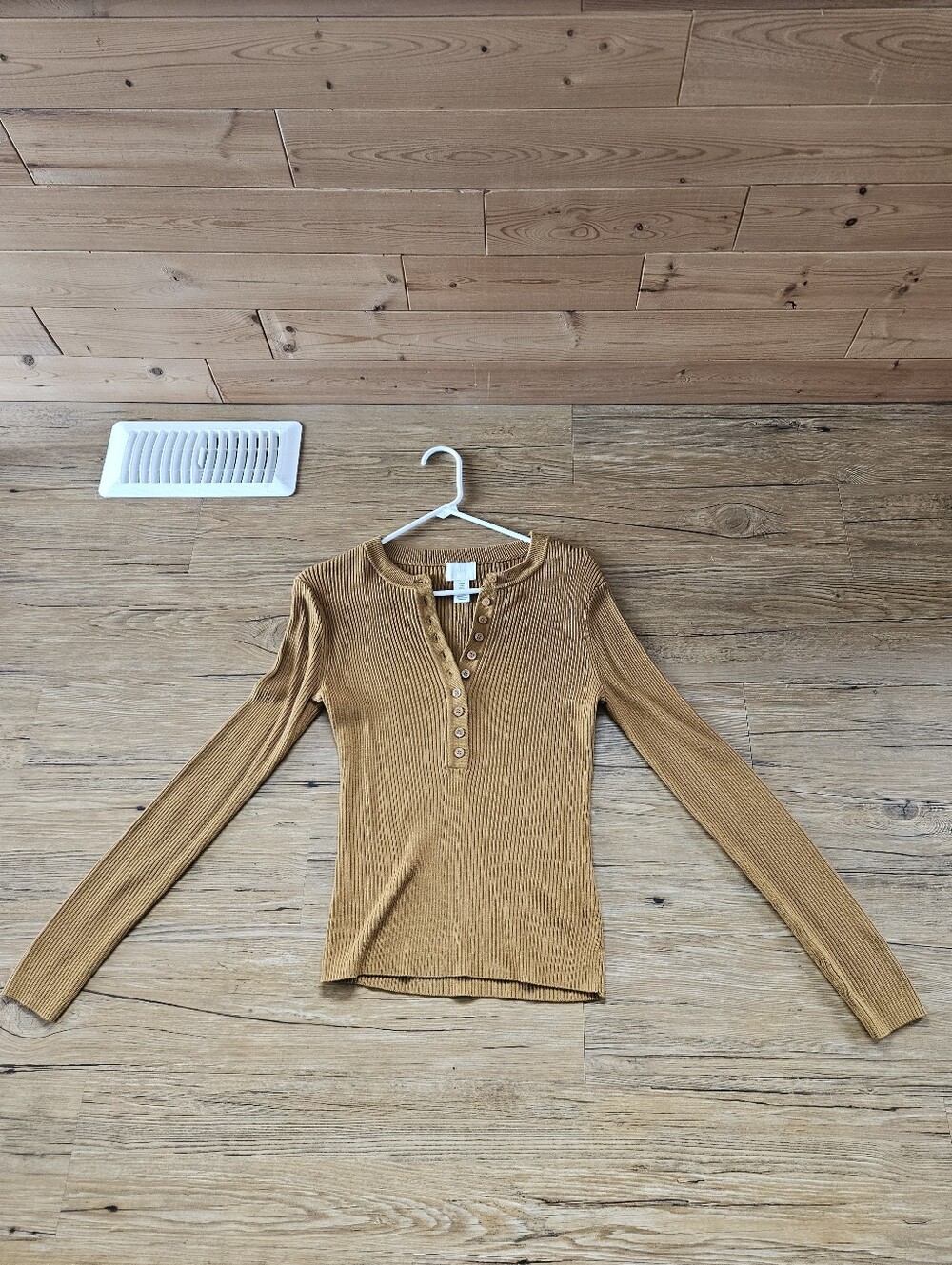 H&M Rib Knit Top - Picture 2 of 3